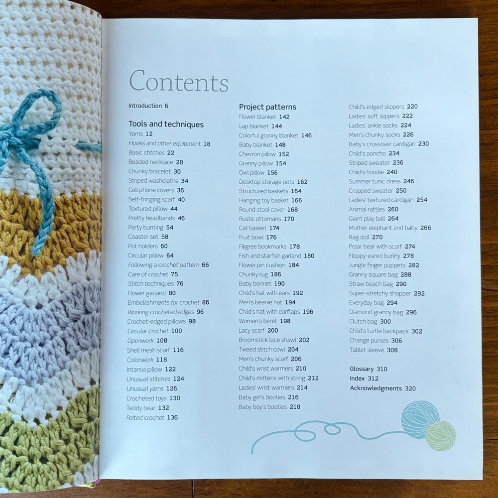 Crochet: The Complete Step-By-Step Guide, Essential Techniques By DK - Picture 4 of 12